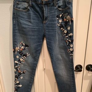 Jeans waist 30” 40”hips length length 37 1/2”